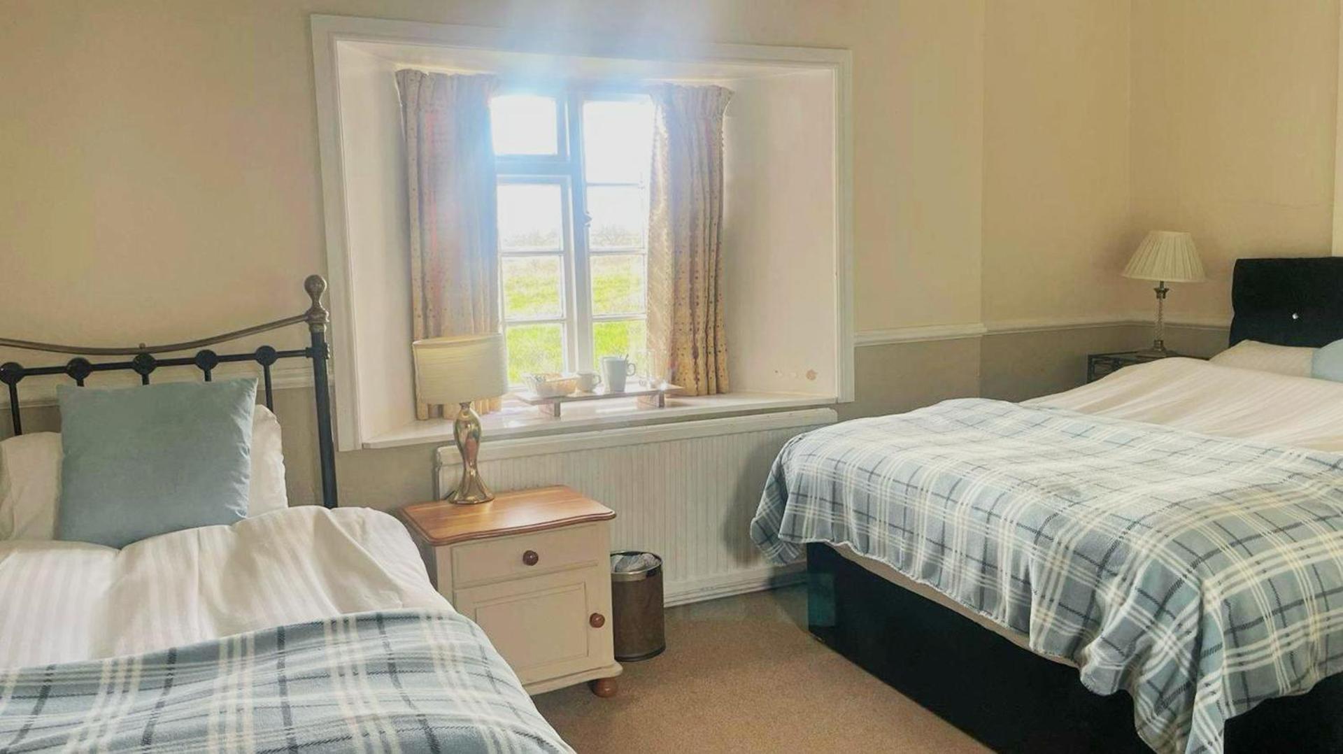 The Sibson Inn Hotel Water Newton Bagian luar foto