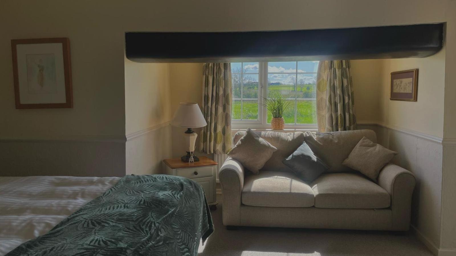 The Sibson Inn Hotel Water Newton Bagian luar foto