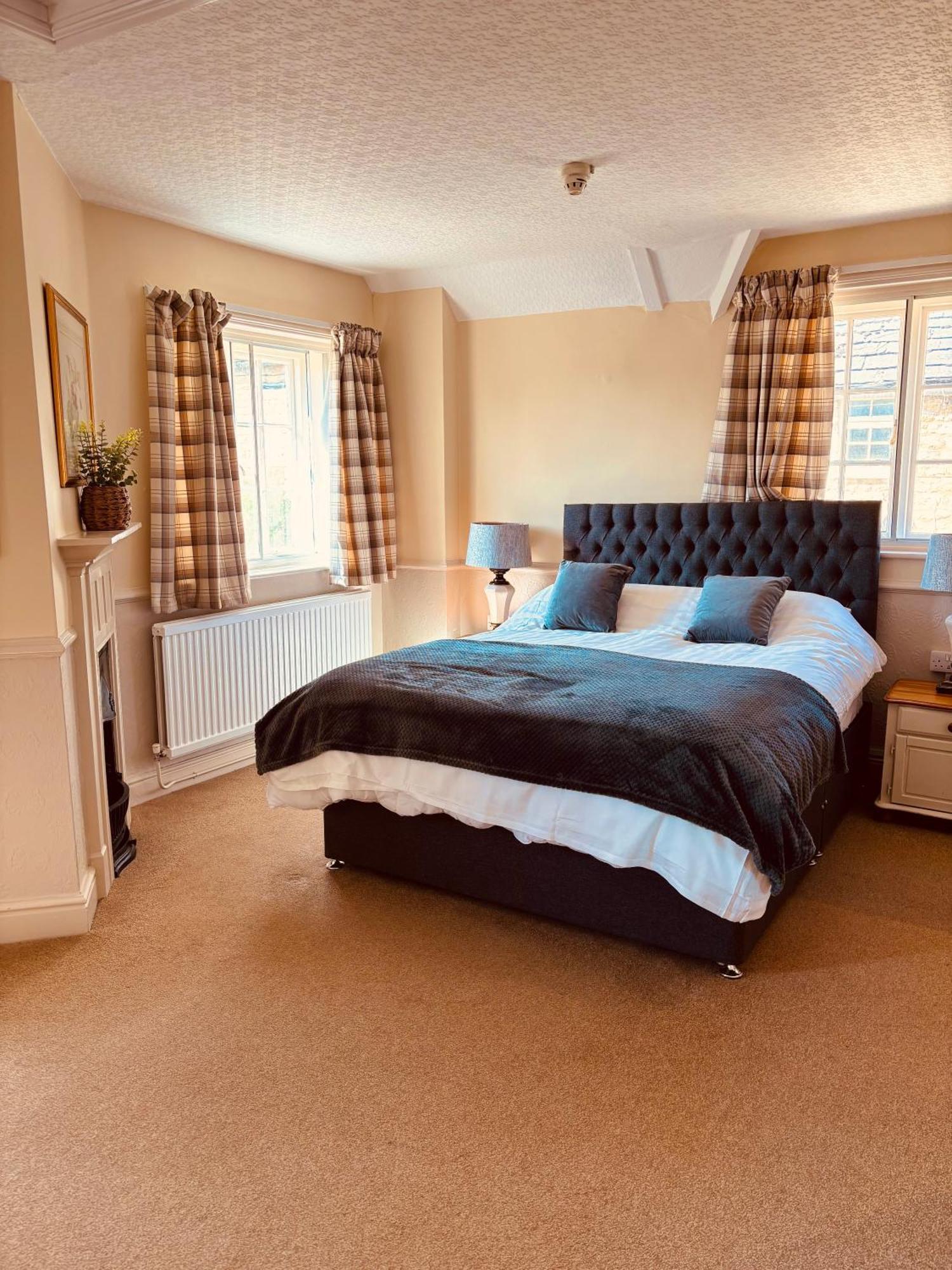 The Sibson Inn Hotel Water Newton Bagian luar foto