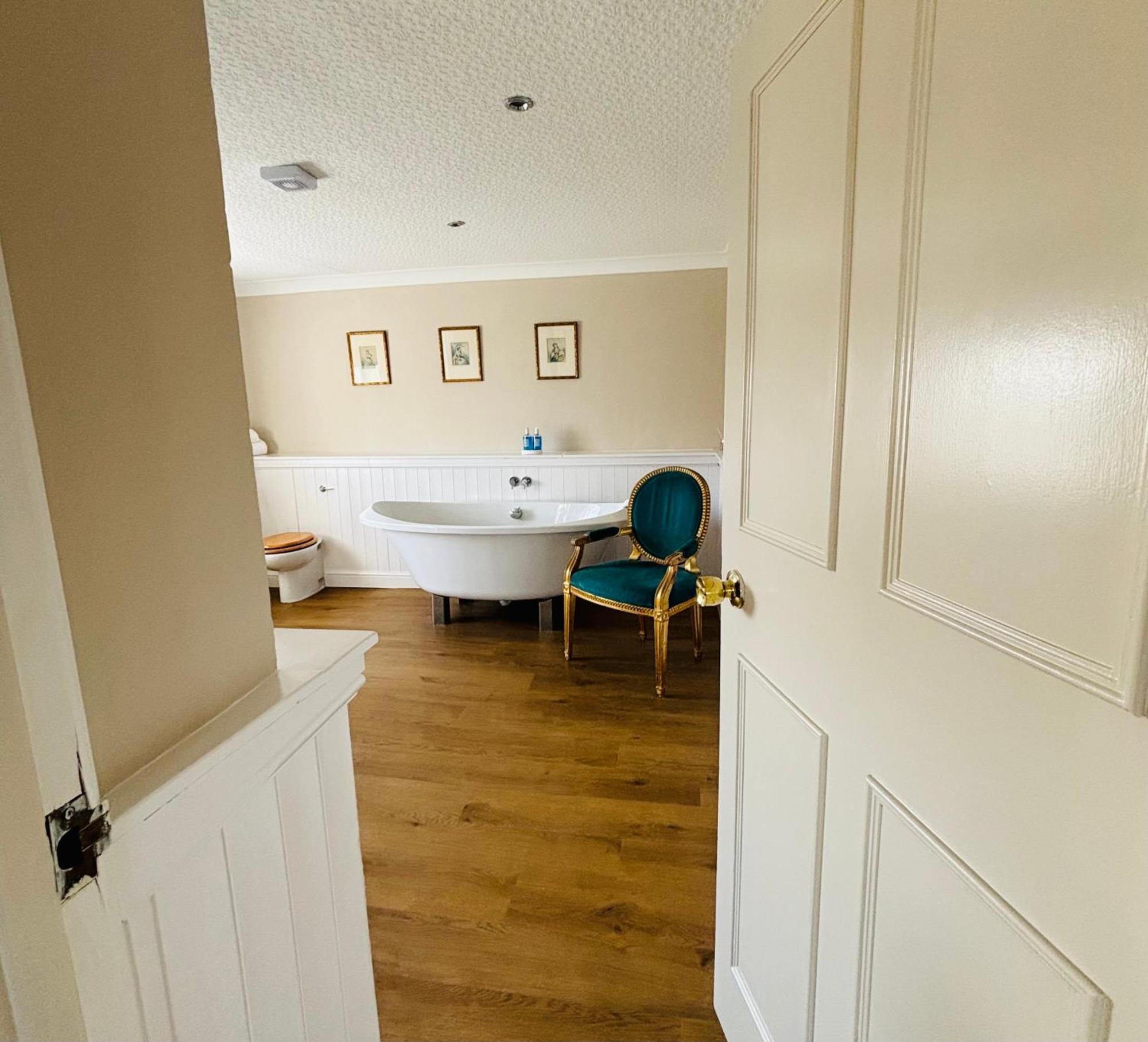 The Sibson Inn Hotel Water Newton Bagian luar foto